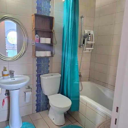 Luxury Seaview Escape For Couples & Families In Paphos Konia